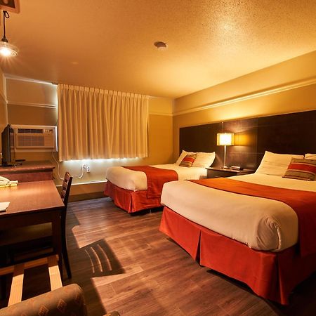 Hotel-Resto-Bar Le Journel Saint-Joseph-de-Beauce Exteriör bild