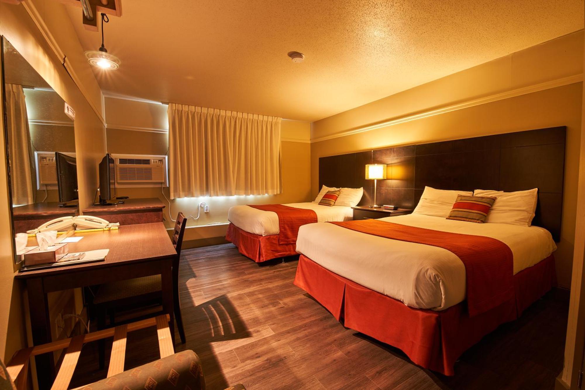Hotel-Resto-Bar Le Journel Saint-Joseph-de-Beauce Exteriör bild